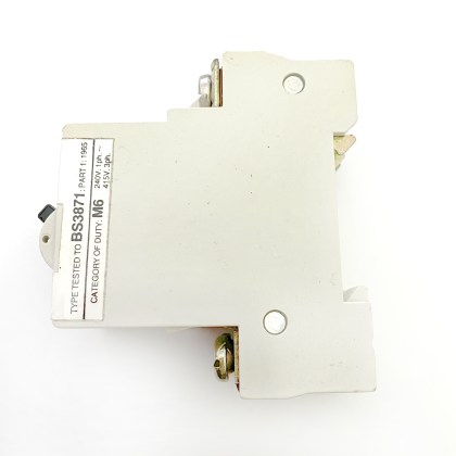 MEM 52QE3 M6 5A 5 Amp 2 Double Pole MCB Circuit Breaker Type 3